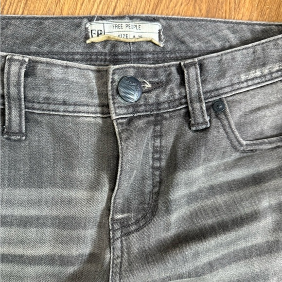 Free People Blue Skinny Jeans with Distressed Details - Picture 3 of 10